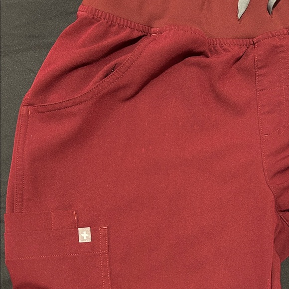 FIGS Set - Picture 4 of 5